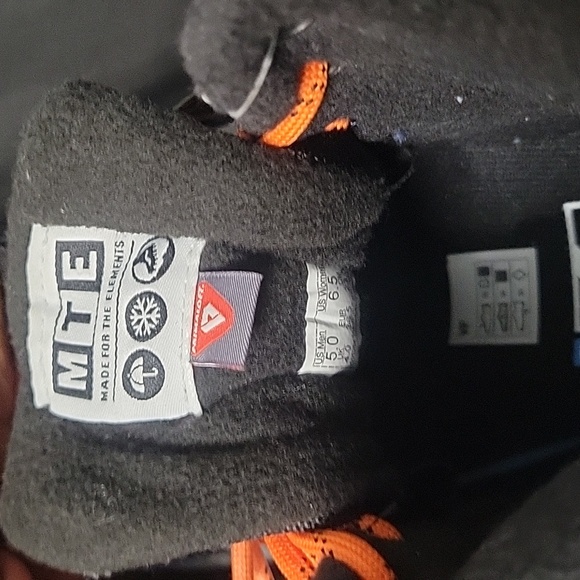 VANS UltraRange Exo Hi MTE-1 Dress Blues Black Orange - Picture 4 of 7